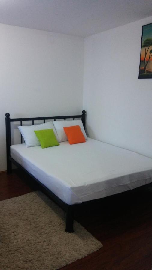Apartment Dina Skopje Zewnętrze zdjęcie